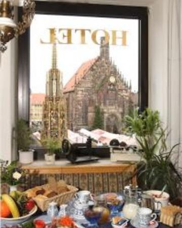 Tiptop Hotel Am Schoenen Brunnen Нюрнберг Ресторан фото